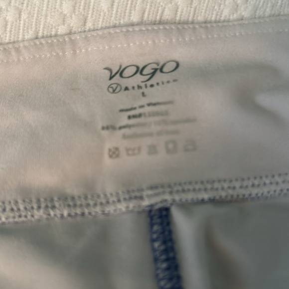 Active wear work out pants. 2 pair. Both size L. Both worn bit good condition - Picture 3 of 7